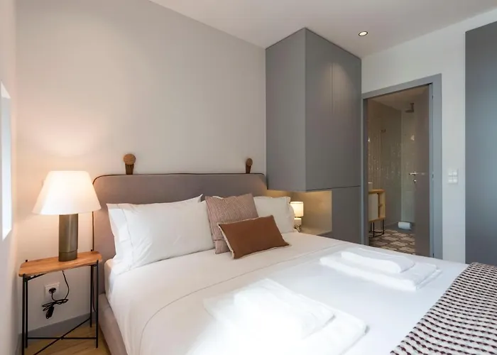 Tripas-coracao, Almada Charming Center