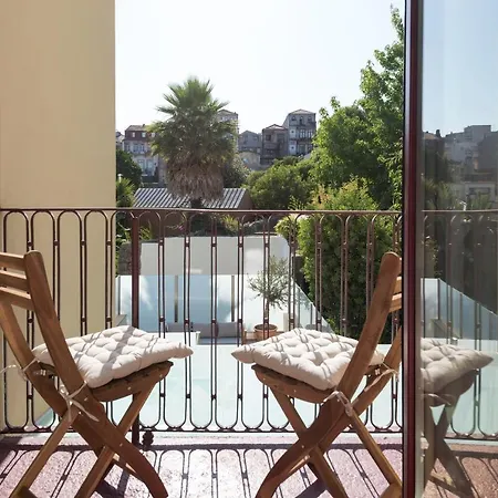 Tripas-coracao, Almada Charming Center *