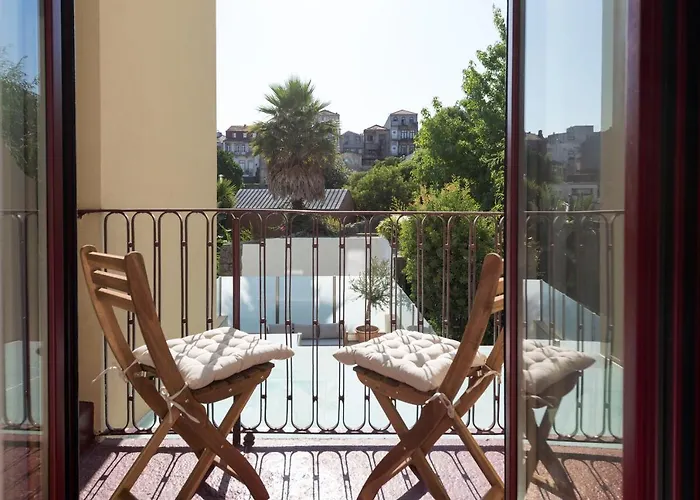 Tripas-coracao, Almada Charming Center *