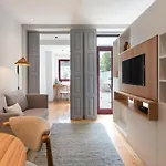Apartman Tripas-coracao, Almada Charming Center *