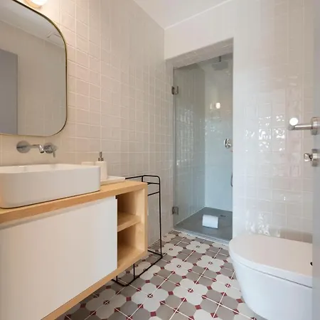 Tripas-coracao, Almada Charming Center * Porto